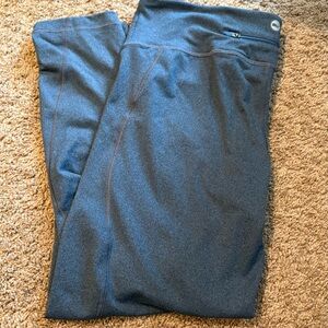 Vineyard Vines blue/grey Performance leggings size L